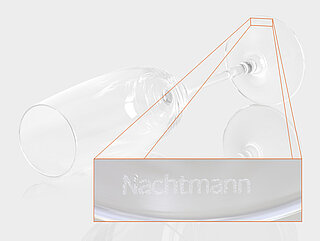 Copa de champán con logotipo de la marca ""Nachtmann"" grabado por láser
