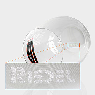 Drinking glass with laser-engraved brand logo "Riedel"